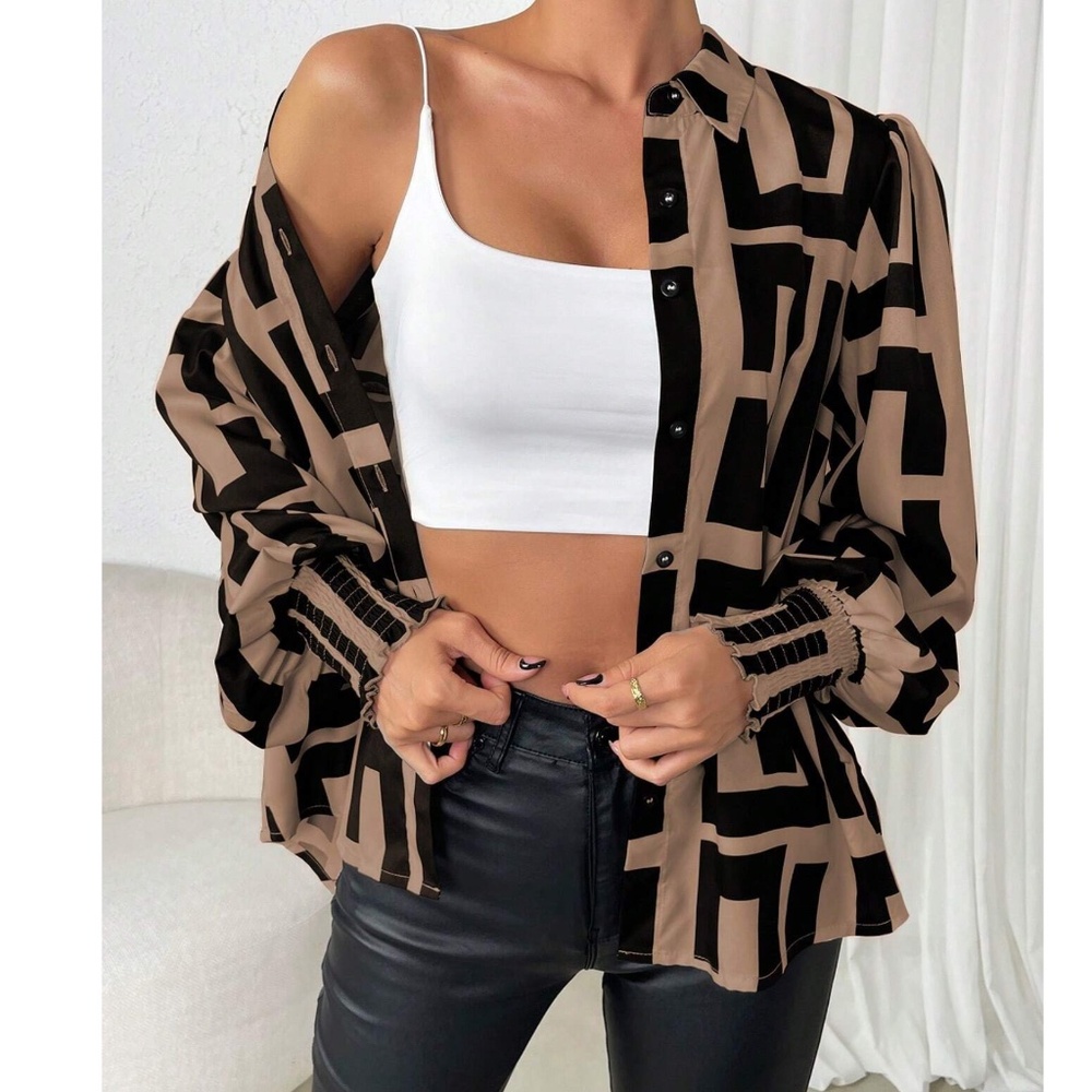 Classic Print Button Down Loose Fit Bishop Sleeve Blouse - Picture 4 of 7